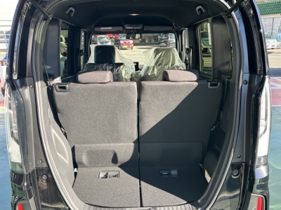 新型N-BOX(ホンダ)届出済未使用車 内外装写真他２
