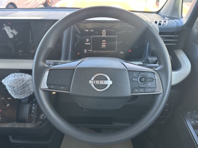 ルークス(ニッサン)届出済未使用車 内外装写真