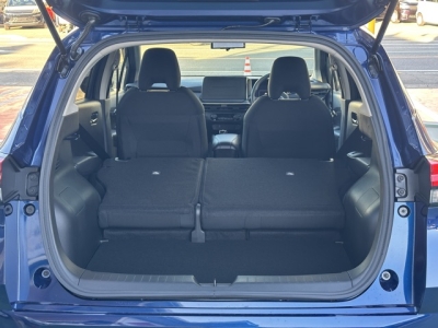 ノート(ニッサン)中古車 内外装写真他２