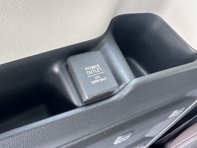 フリード＋(ホンダ)中古車 内外装写真他２