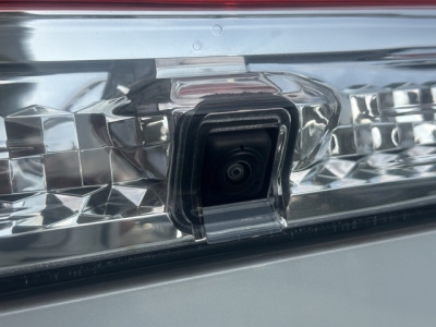 デリカD:5 4WD(三菱)レンタ登録済未使用車 内外装写真他１