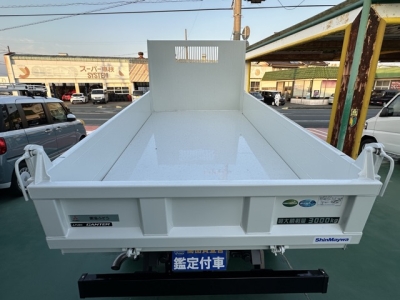 キャンター(三菱)レンタ登録済未使用車 内外装写真