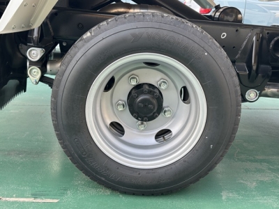 キャンター(三菱)レンタ登録済未使用車 内外装写真他１