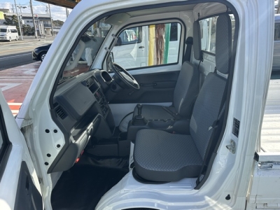 ミニキャブトラック(三菱)中古車 前席内装