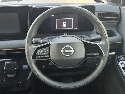 サクラ(ニッサン)中古車 内外装写真