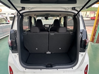 サクラ(ニッサン)中古車 内外装写真他１