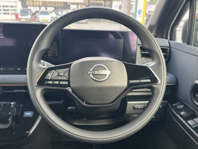 サクラ(ニッサン)中古車 内外装写真