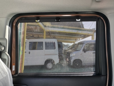 新型スペーシア(スズキ)届出済未使用車 内外装写真