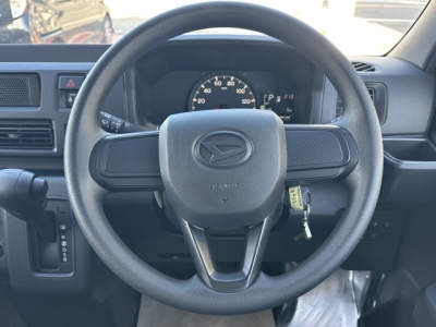 ハイゼットカーゴ(ダイハツ)届出済未使用車 内外装写真