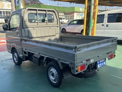 キャリートラック(スズキ)届出済未使用車 後方