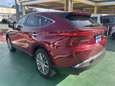 ハリアーハイブリッド(トヨタ)中古車 後方