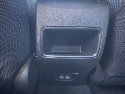 カローラスポーツ(トヨタ)レンタ登録済未使用 内外装写真他