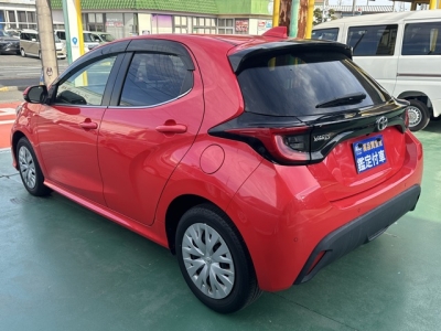 ヤリス(トヨタ)中古車 後方