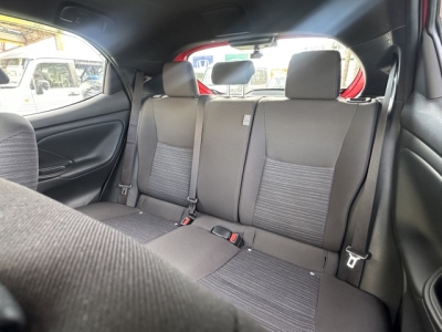 ヤリス(トヨタ)中古車 内外装写真他