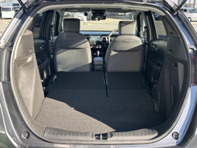 フィット(ホンダ)中古車 内外装写真他１