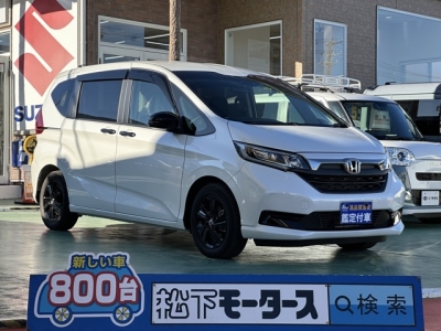 フリード+(ホンダ)中古車 全体