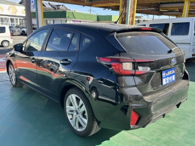 インプレッサ(スバル)中古車 後方