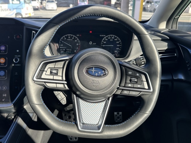 レヴォーグ(スバル)中古車 7