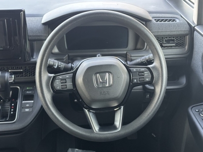 ステップワゴン(ホンダ)中古車 内外装写真他