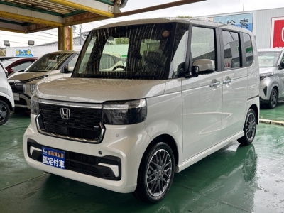 新型N-BOX(ホンダ)届出済未使用車 前方