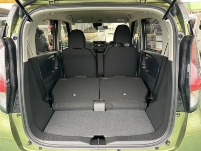 eKクロス(三菱)中古車 内外装写真他