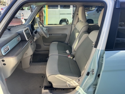 ラパン(スズキ)中古車 前席内装