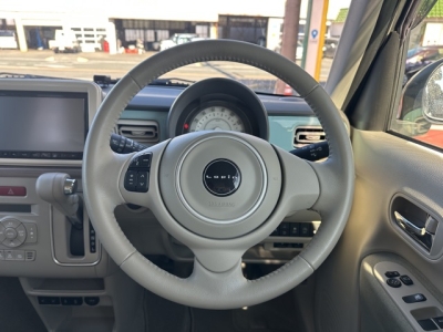 ラパン(スズキ)中古車 内外装写真