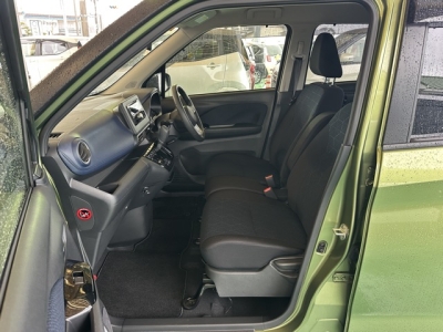 eKクロス(三菱)中古車 後方