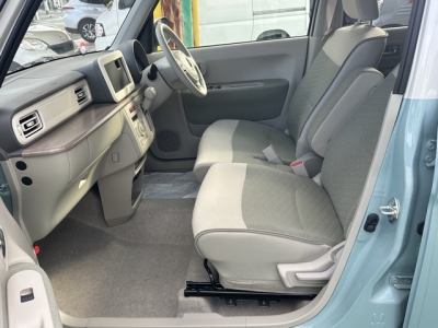 ラパン(スズキ)中古車 前席内装
