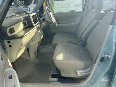 ラパン(スズキ)中古車 前席内装