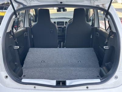 アルト(スズキ)中古車 内外装写真他２