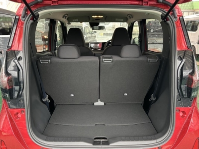 サクラ(ニッサン)中古車 内外装写真他