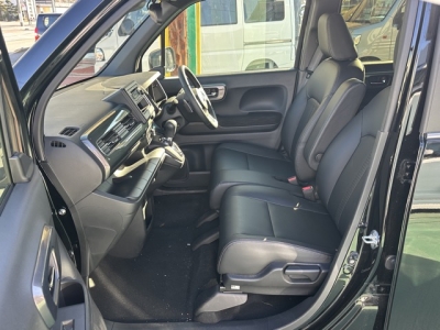 N-WGN(ホンダ)中古車 前席内装