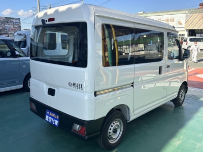 ハイゼットカーゴ(ダイハツ)中古車 内外装写真他２