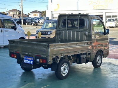 ハイゼットトラック(ダイハツ)届出済未使用車 内外装写真他