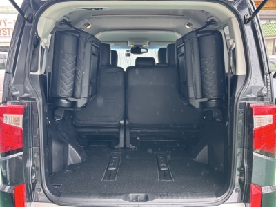 デリカD:5 4WD(三菱)レンタＵＰ 内外装写真他２