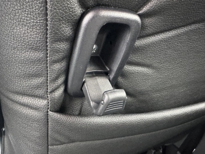 デリカD:5 4WD(三菱)レンタＵＰ 内外装写真他１