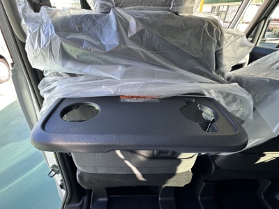 ルークス(ニッサン)新車見本展示無 内外装写真他２