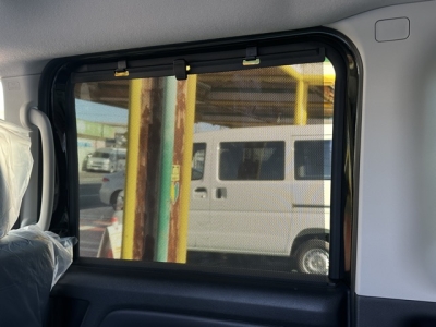 ルークス(ニッサン)新車見本展示無 内外装写真他