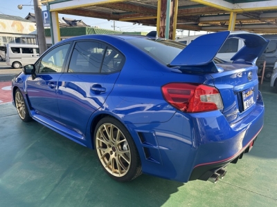 WRX STI(スバル)中古車 後方
