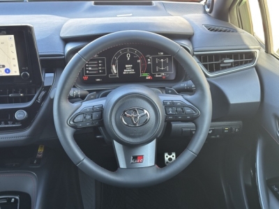 GRカローラ(トヨタ)中古車 内外装写真