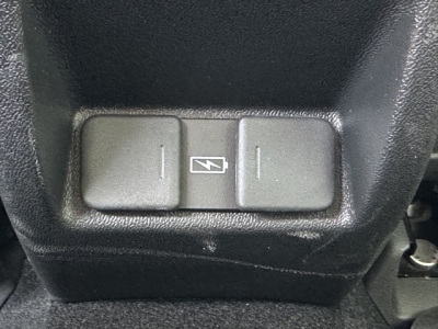 HONDA e(ホンダ)中古車 内外装写真