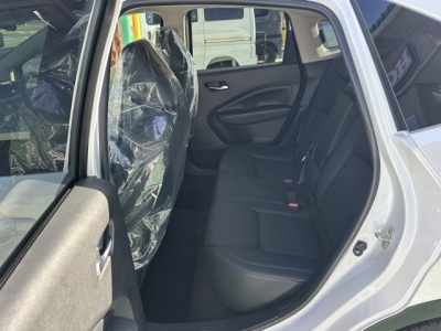 ノート(ニッサン)中古車 前席内装