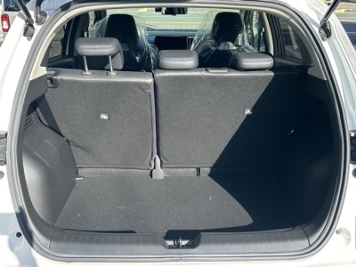 ノート(ニッサン)中古車 内外装写真他