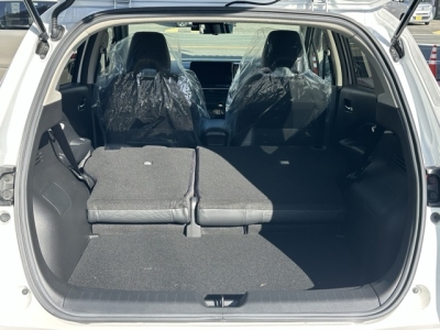 ノート(ニッサン)中古車 内外装写真他１