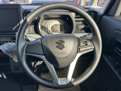 スペーシアベース(スズキ)届出済未使用車 内外装写真