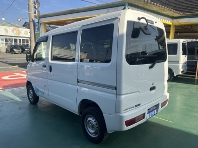 ミニキャブミーブ(三菱)中古車 後方