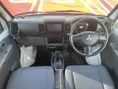 ミニキャブミーブ(三菱)中古車 内外装写真