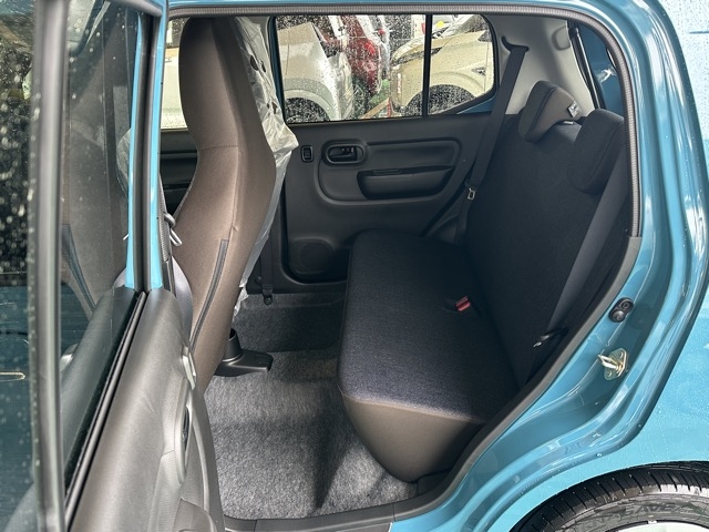 アルト(スズキ)届出済未使用車 4