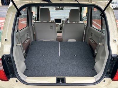 ラパン(スズキ)中古車 内外装写真他１